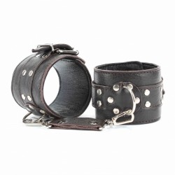 Коричневые кожаные наручники на металлической цепочке Коричневые кожаные наручники на металлической цепочке