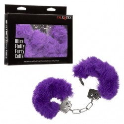 Металлические наручники с искусственным мехом ULTRA FLUFFY FURRY CUFFS-PURPL Металлические наручники с искусственным мехом ULTRA FLUFFY FURRY CUFFS-PURPL