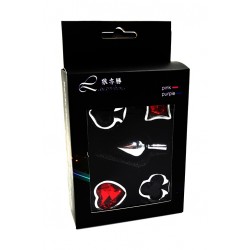 Набор из серебристой анальной пробки из нержавеющей стали и 4 кристаллов в форме мастей - 7,6 см.