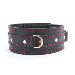 Черный ошейник из натуральной кожи с красной строчкой и кольцом Черный ошейник из натуральной кожи с красной строчкой и кольцом
