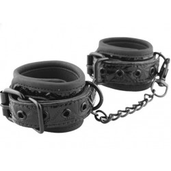 Чёрные кожаные наручники с геометрическим узором Чёрные кожаные наручники с геометрическим узором